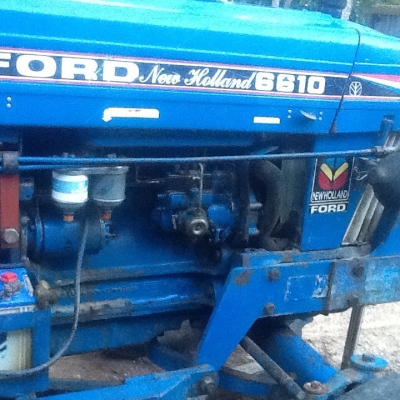 รถไถ FORD 6610 เพลาเดียว รถเครื่องดี อุปกรณ์2ชิ้น เอกสารเล่มทะเบียน ราคาต่อรองได้ครับ สนใจติดต่อ 0872976734