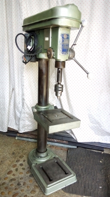 King คอยาว