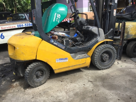 ขาย โคมะสุ 2.5 ตัน เบนซิล เสาทูฟรี 4.3 เมตร ขาย โคมะสุ 2.5 ตัน เบนซิล เสาทูฟรี 4.3 เมตร