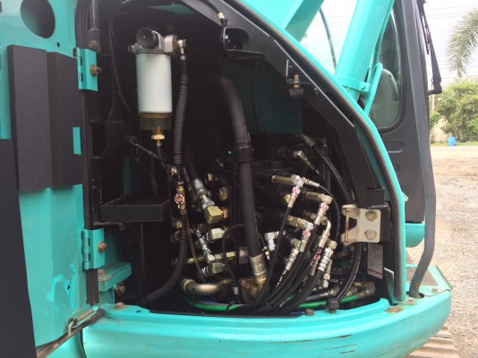 ขายKOBELCO SK135SR-2 YY05 ปี 2008  ปลายพิเศษ  เก่าญี่ปุ่นแท้   สภาพสวย  เดิมๆๆ  แทรค  60  ลองระบบกันได้ทุกวัน  โทร  089-3818694  ดวงนภา