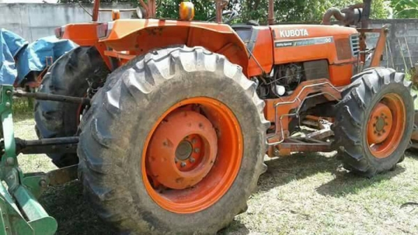 มัดจำกลางอากาศ 10,000 จาก พี่น้อยพัทลุง ขาย 335,000 บาท KUBOTA M9000 ปี 51 ทำงาน 6,591 ชม. เครื่องดี เกียร์ดี (ใบมีดหน้า -หาง 7 ) รถสวยพร้อมใช้ เอกสารเล่มทะเบียน รถอยู่ จ.ยโสธร โทร&ไอดีไลน์ 0610710295 มัดจำกลางอากาศ 10,000 จาก พี่น้อยพัทลุง ขาย 335,000 บาท KUBOTA M9000 ปี 51 ทำงาน 6,591 ชม. เครื่องดี เกียร์ดี (ใบมีดหน้า -หาง 7 ) รถสวยพร้อมใช้ เอกสารเล่มทะเบียน รถอยู่ จ.ยโสธร โทร&ไอดีไลน์ 0610710295