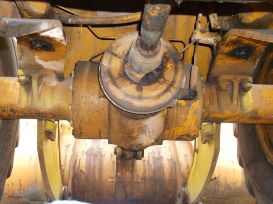 รถตักล้อยาง KOMATSU 515