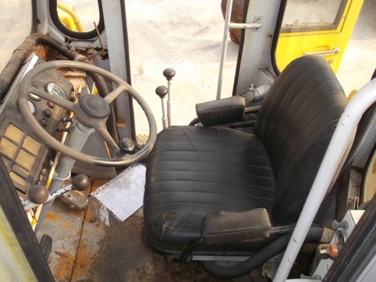 รถตักล้อยาง KOMATSU 515