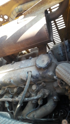 ขายรถบด หน้าเหล็ก หลังยาง  ยี่ห้อ  BOMAG  รุ่น BW 121 AC  เก่านอก ยังไม่เคยใช้งานในไทย ขายราคา 285,000 บาท สนใจ ติดต่อ 089-2619445