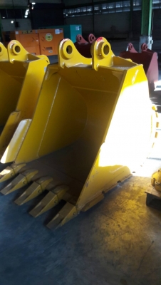 ขายบุ้งกี๋ รถขุดขนาด PC200 ของใหม่ ขายราคา 45,000 บาท ขายบุ้งกี๋ รถขุดขนาด PC200 ของใหม่ ขายราคา 45,000 บาท