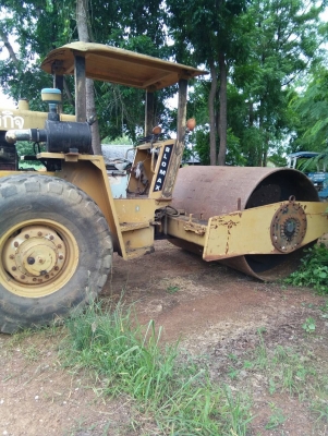 รถบดสั่นสะเทือน BOMAX สองเพลา เครื่อง EH700 รถพร้อมใช้งานทุกคัน  มีวีดีโอสนใจทักไลเลย ขาย385,000สนใจติดต่อ 0895770265