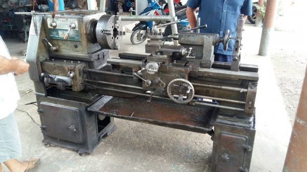 แท่นกลึง ต้าชิง 5 ฟุต รุ่น 500 A 3 เพลา เกียร์บล็อก ไฟบ้าน พร้อมใช้งาน ด่วนๆๆ 69,000