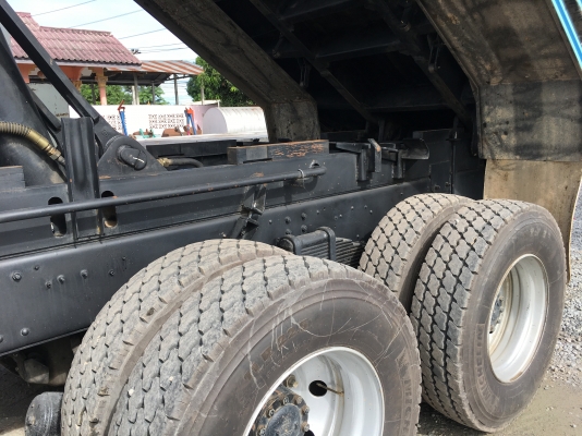 10 ล้อ HINO FM2P  380 แรง เฟืองช้า ปี 58 กลางปี ไมล์ 110,000 กม. ระบะมิเนียมสามมิตรแท้ - ดั้ม สภาพเหมือนใหม่พร้อมใช้งาน