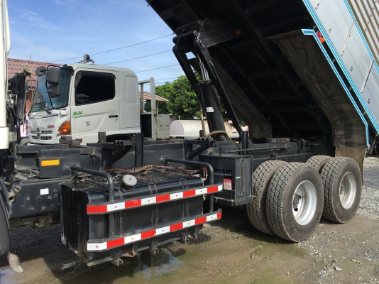 10 ล้อ HINO FM2P  380 แรง เฟืองช้า ปี 58 กลางปี ไมล์ 110,000 กม. ระบะมิเนียมสามมิตรแท้ - ดั้ม สภาพเหมือนใหม่พร้อมใช้งาน