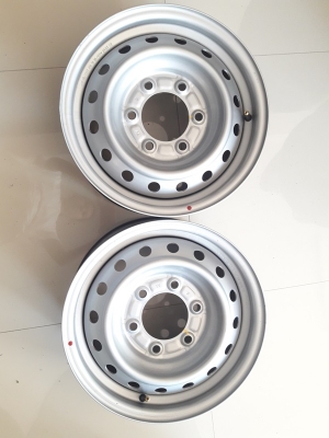 ล้อกะทะผ่า 15หน้า7 ISUZU NISSAN 139.7 ใบละ1800