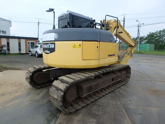 รถขุด KOMATSU PC128US-2E1 รถขุด KOMATSU PC128US-2E1