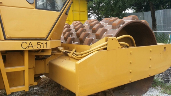 ขาย. Dynapac CA 511 ปี 1993 ล้อหนาม ขาย. Dynapac CA 511 ปี 1993 ล้อหนาม