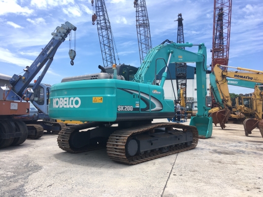 รถขุด Kobelco SK200-8 YN11 รถขุด Kobelco SK200-8 YN11