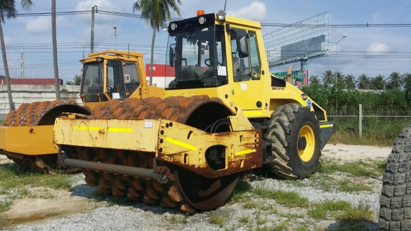 ขาย รถบดล้อหนามBomag ปี2006 ทำงาน 6000 ชั่วโม