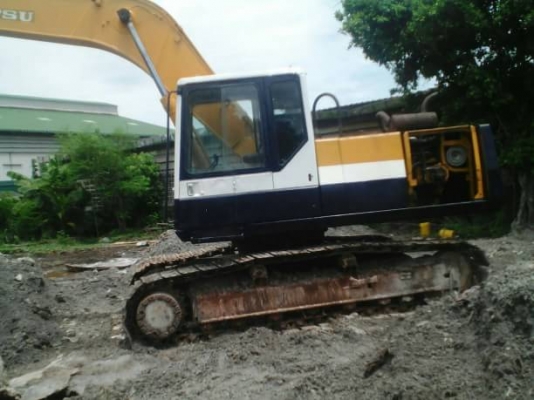 KOMATSU PC 200-5 เอกสารเล่ม รถ กทม. ราคา 420,000 KOMATSU PC 200-5 เอกสารเล่ม รถ กทม. ราคา 420,000