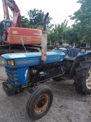ลดราคาพร้อมใชฃ้ครับรถไถเล็ก อีซากิ 25 แรง รุ่น TS 2510 ลดราคา 40000 ตามสภาพ พร้อมใช้ตามสภาพ