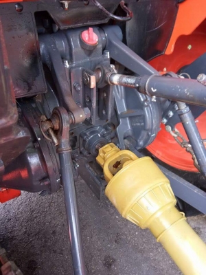 รถไถคูโบต้า  L4708SP  (4wd)   รถสวย เกรดเอแน่นอน  สีเดิมๆ100\%  เลขไมล์เพียงแค่ 95 ชั่วโมง   เจ้าของเดิมใช้งานน้อยมากๆค่ะ   สภาพนางงาม. สวยสุดๆเหมือนๆได้รถใหม่เลยค่ะ