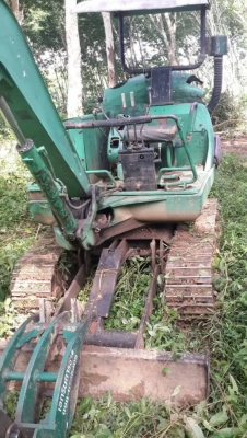 KOMATSU PC 20-7 หัวคีบไม้ ราคา 180,000 KOMATSU PC 20-7 หัวคีบไม้ ราคา 180,000