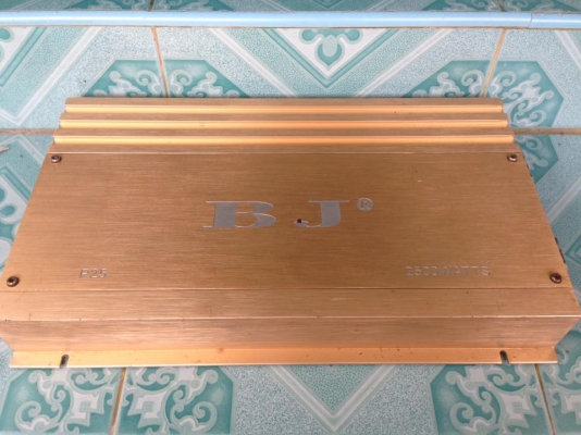 แอมป์คลาสดี BJ 2500W มือสองสภาพดี ใช้งานปกติ เบสแน่นจุอก ขับ10"-12"หล่อว้อยไม่เกิน3.5"ได้ ขาย 2650 บาท สนใจ0892425454 อยู่สระบุรีส่งได้ แอมป์คลาสดี BJ 2500W มือสองสภาพดี ใช้งานปกติ เบสแน่นจุอก ขับ10"-12"หล่อว้อยไม่เกิน3.5"ได้ ขาย 2650 บาท สนใจ0892425454 อยู่สระบุรีส่งได้