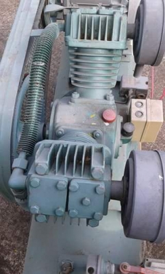 ปั๊มลมฟูเซ็ง 3 แรง 148 ลิตรสภาพใหม่มากใช้ในกระทรวงใช้งานน้อยมาก