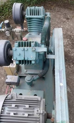 ปั๊มลมฟูเซ็ง 3 แรง 148 ลิตรสภาพใหม่มากใช้ในกระทรวงใช้งานน้อยมาก