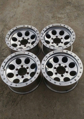 ขายล้อ MICKEY THOMPSON บีทล็อค 16x8" ลบ 12 แท้สวยๆ ขายล้อ MICKEY THOMPSON บีทล็อค 16x8" ลบ 12 แท้สวยๆ