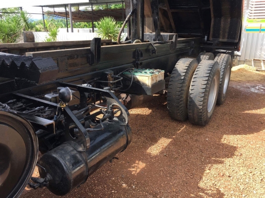 ขาย240นางฟ้า หัวเด้ก้าเครื่อง320เกียร์zf ยางดี