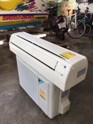 **** ขายแอร์ DAIKIN 18000 BTU สภาพสวย ****