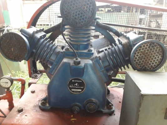 ขายปั๊มลมขนาดใหญ่ กว้าง 2 เมตร ไฟ 3 เฟส มอเตอร์ 15 แรง สภาพดี