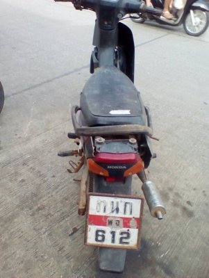 Honda smile (ขายซาก)คันสตาร์ทกดลง