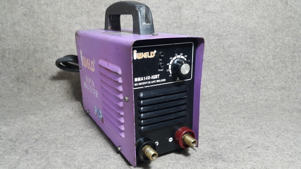 ตู้เชื่อม iweld 140 igbt(ขอบคุณพี่ศักดิ์สงคราม จากอยุธยา) ตู้เชื่อม iweld 140 igbt(ขอบคุณพี่ศักดิ์สงคราม จากอยุธยา)