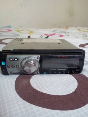 CD  MP3  ยี่ห้อ HINO  ใช้ไฟ 24 โวลท์  โทร.081-427-3941 ตจว.ส่งได้ครับ