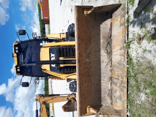 ขายรถตักหน้าขุดหลังCAT422E ขายรถตักหน้าขุดหลังCAT422E