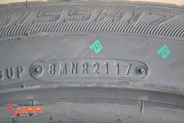 DUNLOP LM704 225/55R17 เส้นละ 3,750 บาท