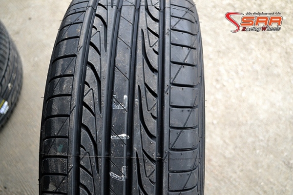 DUNLOP LM704 225/55R17 เส้นละ 3,750 บาท DUNLOP LM704 225/55R17 เส้นละ 3,750 บาท