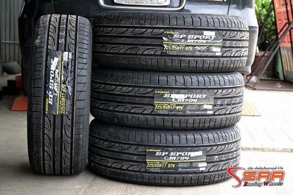 DUNLOP LM704 225/55R17 เส้นละ 3,750 บาท DUNLOP LM704 225/55R17 เส้นละ 3,750 บาท