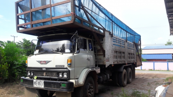 ขายรถบ้านสวยๆ 2เพลา HINO KT725 ราคาต่อรองได้ สนใจติดต่อช่างหมึกพรหมพิราม ได้ครับ  087-5262494:::::094-7452226