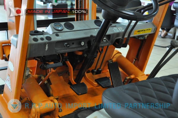 ขายรถโฟล์คลิฟท์มือสอง TOYOTA รุ่น 4FGL15-40298 นำเข้าจากประเทศญี่ปุ่น 100\% ไม่เคยใช้งานในไทย