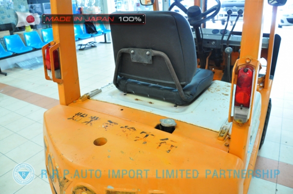 ขายรถโฟล์คลิฟท์มือสอง TOYOTA รุ่น 4FGL15-40298 นำเข้าจากประเทศญี่ปุ่น 100\% ไม่เคยใช้งานในไทย