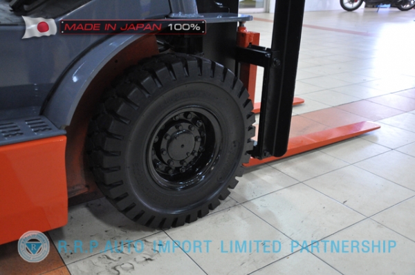 ขายรถโฟล์คลิฟท์มือสอง TOYOTA รุ่น 8FDL15-31429 นำเข้าจากประเทศญี่ปุ่น 100\% ไม่เคยใช้งานในไทย