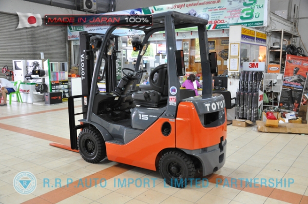 ขายรถโฟล์คลิฟท์มือสอง TOYOTA รุ่น 8FDL15-31429 นำเข้าจากประเทศญี่ปุ่น 100\% ไม่เคยใช้งานในไทย