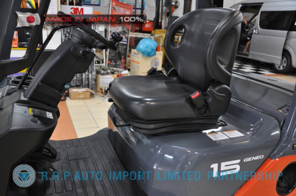 ขายรถโฟล์คลิฟท์มือสอง TOYOTA รุ่น 8FDL15-31429 นำเข้าจากประเทศญี่ปุ่น 100\% ไม่เคยใช้งานในไทย