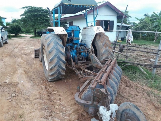 ขายด่วน 259,000 บาท FORD 6600 เสื้อลาย ) เครื่องดี เกียร์ดี หางไม่ตก (ใบมีดหน้า -หาง 7) เอกสารเล่มทะเบียน ภาษีไม่ขาด รถอยู่ จ.ร้อยเอ็ด โทร&ไอดีไลน์ 0610710295 ขายด่วน 259,000 บาท FORD 6600 เสื้อลาย ) เครื่องดี เกียร์ดี หางไม่ตก (ใบมีดหน้า -หาง 7) เอกสารเล่มทะเบียน ภาษีไม่ขาด รถอยู่ จ.ร้อยเอ็ด โทร&ไอดีไลน์ 0610710295