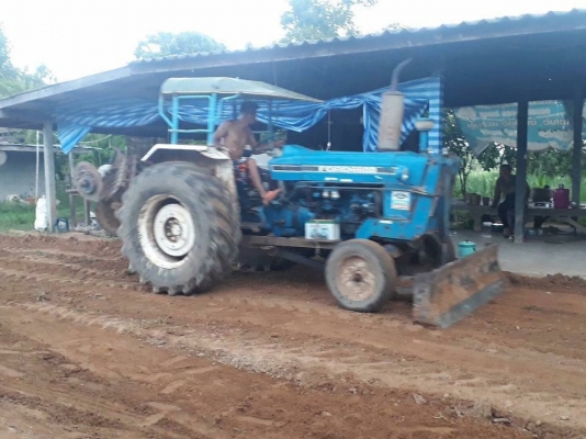 ขายด่วน 259,000 บาท  FORD 6600 เสื้อลาย ) เครื่องดี เกียร์ดี หางไม่ตก (ใบมีดหน้า -หาง 7) เอกสารเล่มทะเบียน ภาษีไม่ขาด  รถอยู่  จ.ร้อยเอ็ด โทร&amp;ไอดีไลน์ 0610710295