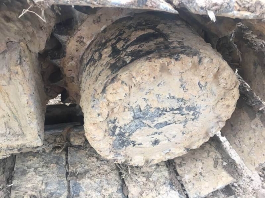 ขายคู่ 665,000 บาท  ขาย 455,000 บาท KOMATSU PC200 รุ่น 5 (คอนโทรลสั่น) เครื่อง 6D95L-Turbo โช่หนา เอวแน่น (ไฟ้ฟาตัด กล่องและมอเตอร์อยู่) เอกสารเล่มทะเบียน(ภาษีไม่ขาด)  ขาย 285,000 บาท HINO KT725 เพลาเดียว เครื่อง EH700-168 แรง หางขึ้น PC200-5 หัวบาง ยางดี