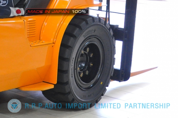 ขายรถโฟล์คลิฟท์มือสอง TOYOTA รุ่น 7FG45-50692 นำเข้าจากประเทศญี่ปุ่น 100\% ไม่เคยใช้งานในไทย