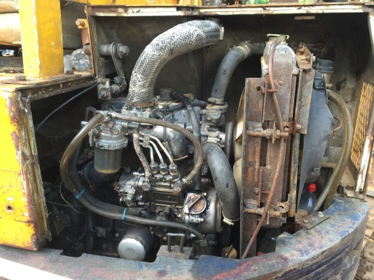 Komatsu PC28UU หน้าดัน หลังขุด