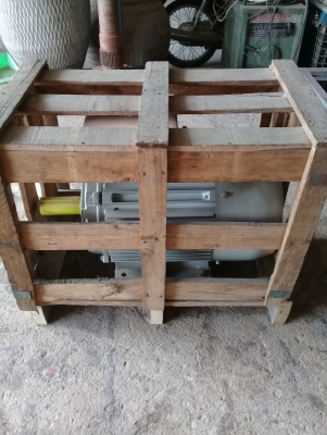 มอเตอร์สภาพใหม่15แรง3เฟส1400รอบ มอเตอร์สภาพใหม่15แรง3เฟส1400รอบ