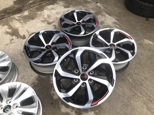 ล้อแม็กป้ายแดง TOYOTA REVO TRD ขอบ 17