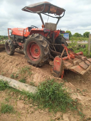 ขาย 215,000 บาท KUBOTA L4508 ปี 52 เครื่องดี เกียร์ดี ยางสวย (ใบมีดดันหน้า -หาง 7-โรตารี   ) เอกสารเล่มทะเบียน   รถอยู่ จ.ศรีสะเกษ โทร&ไอดีไลน์ 0610710295 ขาย 215,000 บาท KUBOTA L4508 ปี 52 เครื่องดี เกียร์ดี ยางสวย (ใบมีดดันหน้า -หาง 7-โรตารี   ) เอกสารเล่มทะเบียน   รถอยู่ จ.ศรีสะเกษ โทร&ไอดีไลน์ 0610710295